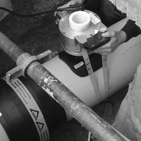 Balonovací tvarovka Top-Loading